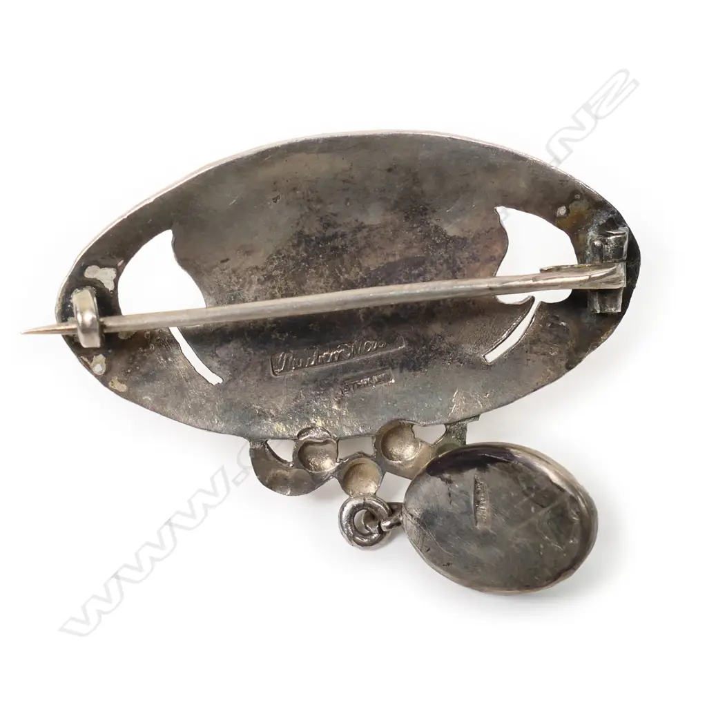 An uncommon N.Z. Reuben Watts (1869-1940) silver and turquoise brooch, Image 1++